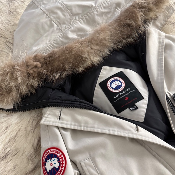 Canada Goose Bomber Jacket Puffer - Picture 3 of 4